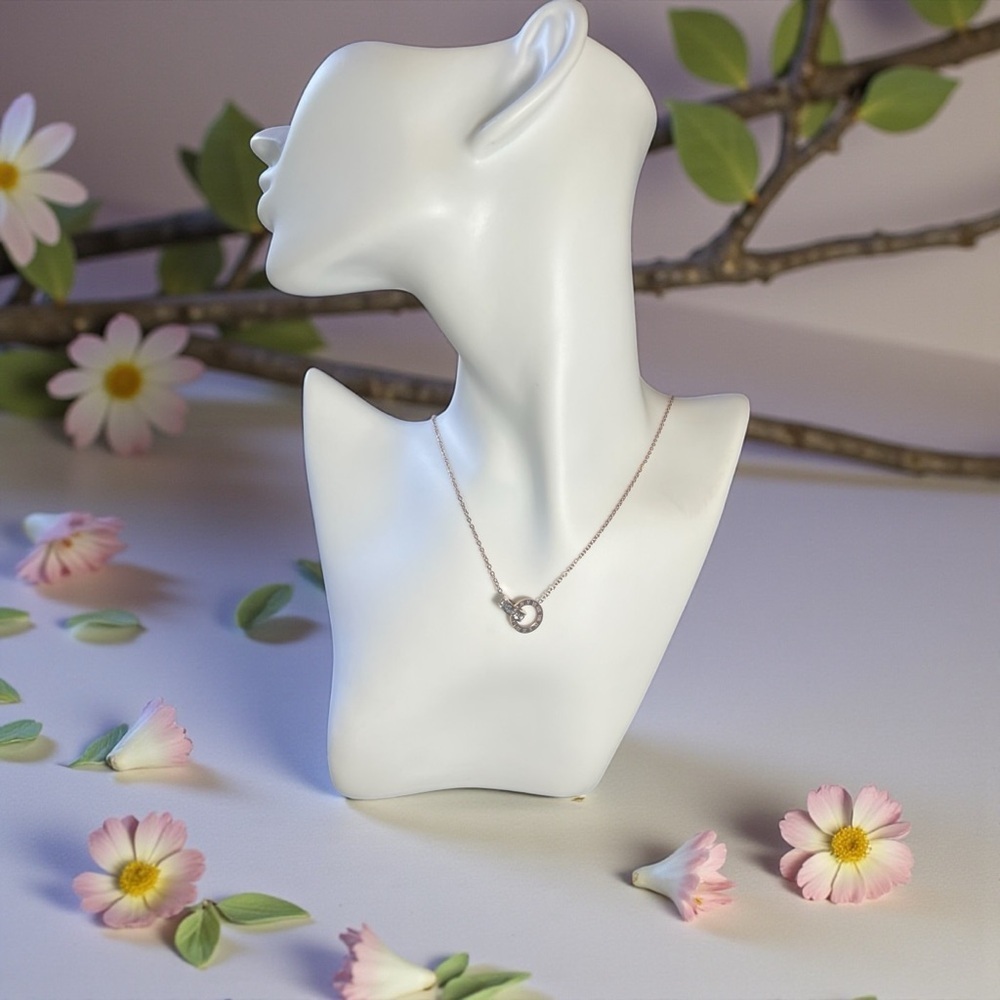 Elegant Rose Gold Roman Numeral Pendant Necklace - NWOT